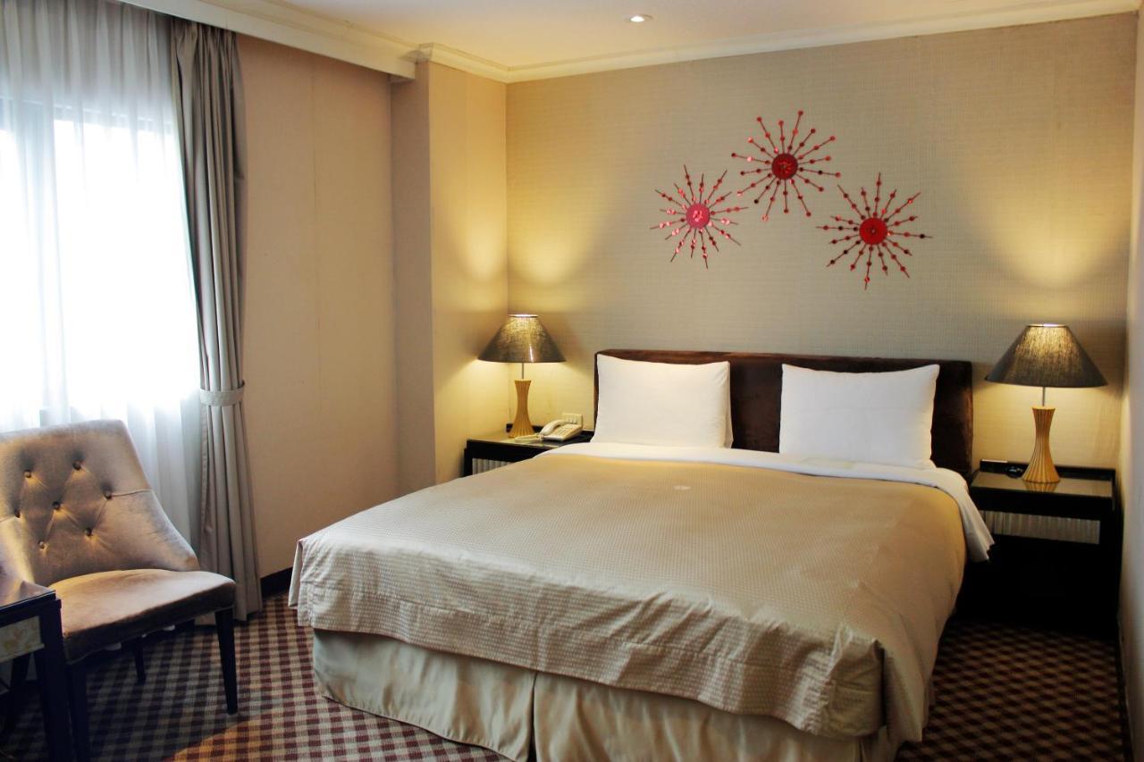 Astar Hotel Taipei Extérieur photo