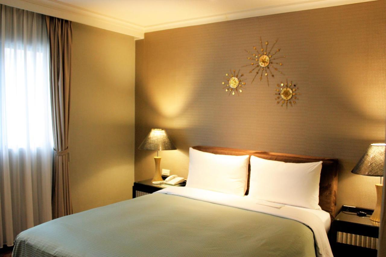 Astar Hotel Taipei Extérieur photo
