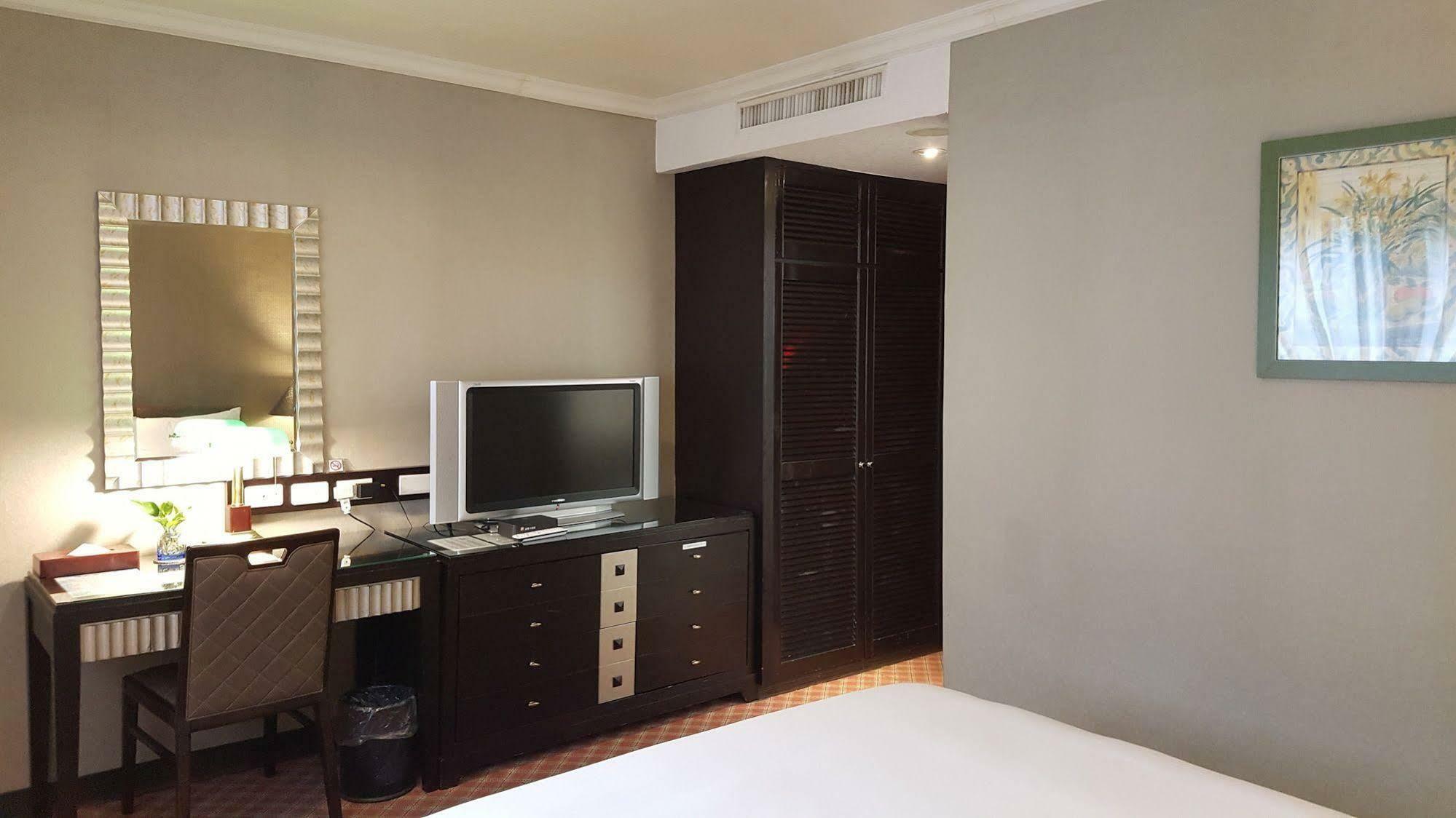 Astar Hotel Taipei Extérieur photo